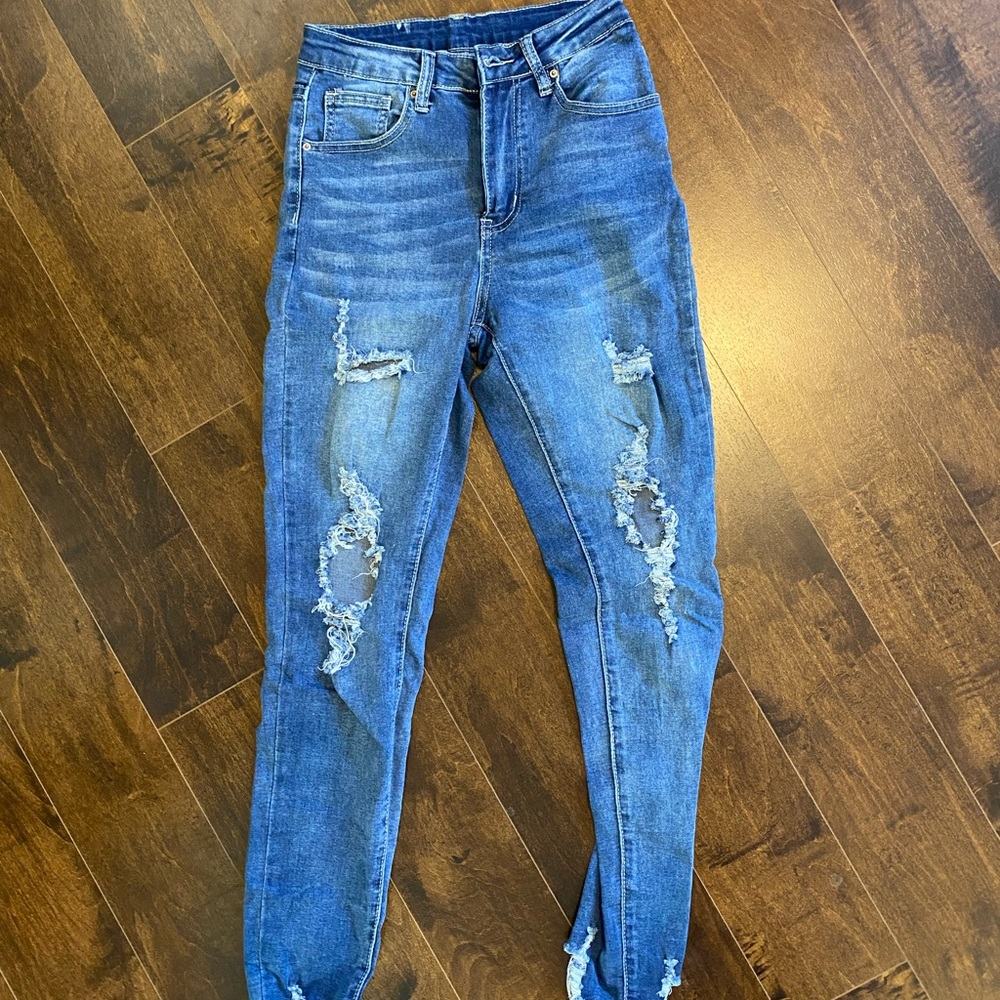 Skinny Ripped Jeans